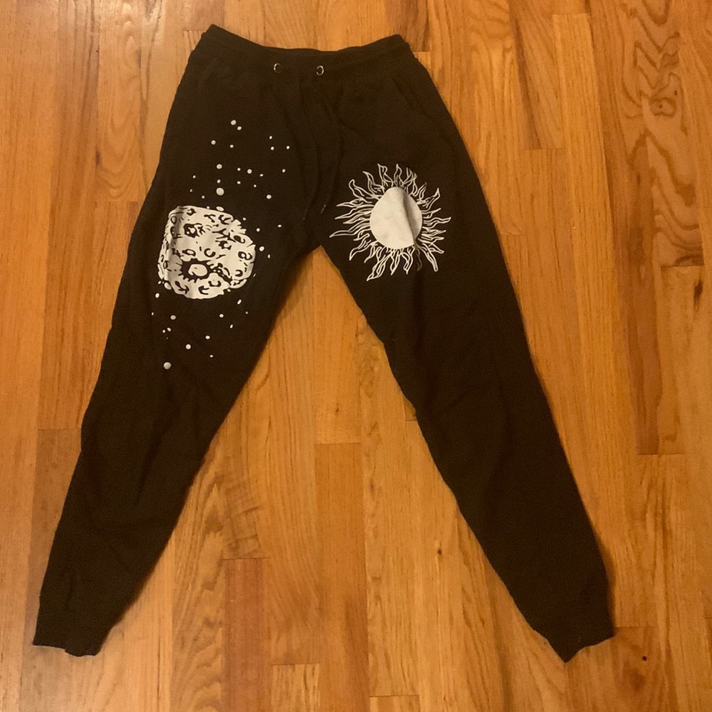 Sun and moon sweatpants ☀️🌙